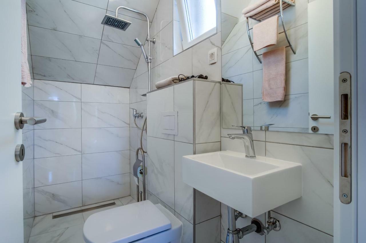 Cuore Di Milka Apartments Велі-Лошинь Екстер'єр фото