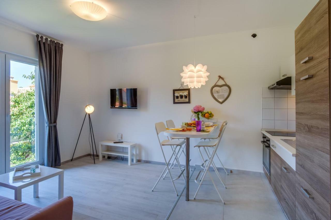 Cuore Di Milka Apartments Велі-Лошинь Екстер'єр фото