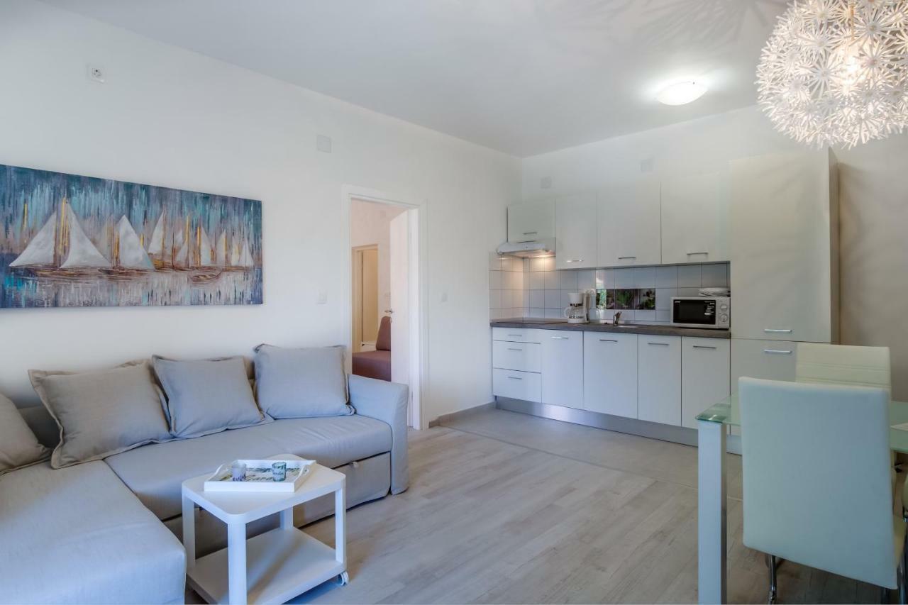 Cuore Di Milka Apartments Велі-Лошинь Екстер'єр фото